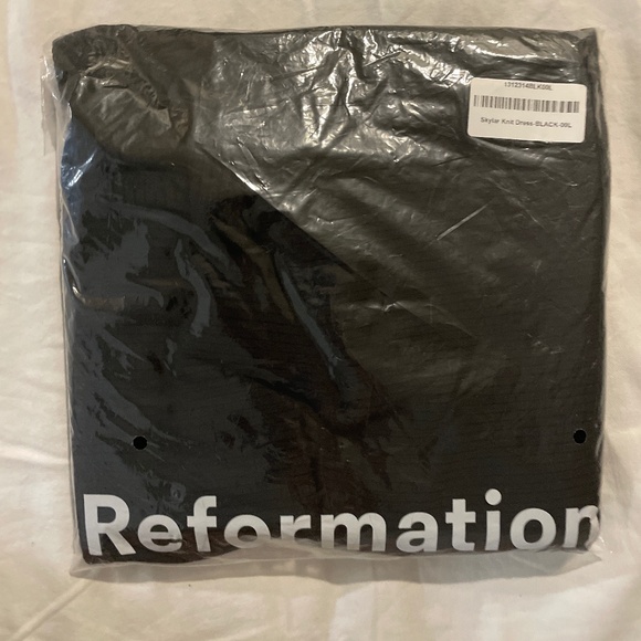 Reformation Skylar Knit Dress Black - Size L - Picture 1 of 1